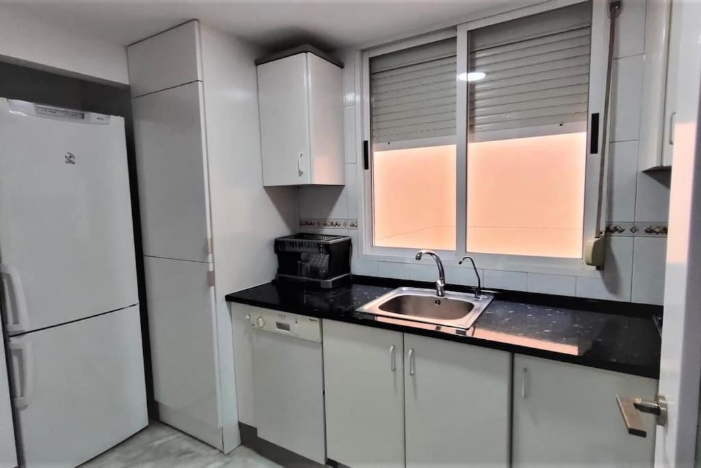 Apartamento En Primera Linea De Playa, Frente Al Puerto De Aguadulce 阿瓜杜尔塞 外观 照片
