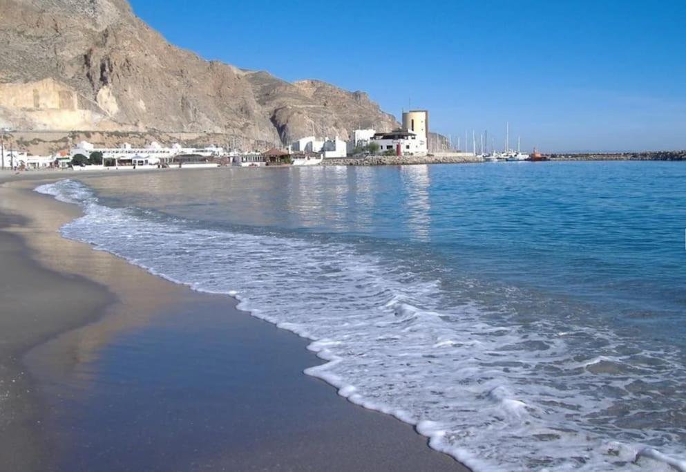 Apartamento En Primera Linea De Playa, Frente Al Puerto De Aguadulce 阿瓜杜尔塞 外观 照片