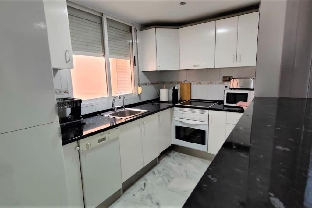 Apartamento En Primera Linea De Playa, Frente Al Puerto De Aguadulce 阿瓜杜尔塞 外观 照片